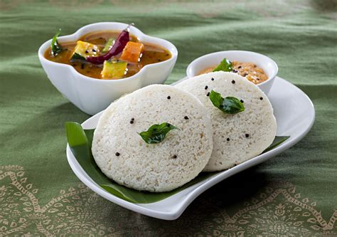  Idli: Món ăn sáng ngon lành đầy dinh dưỡng của thành phố Chennai!