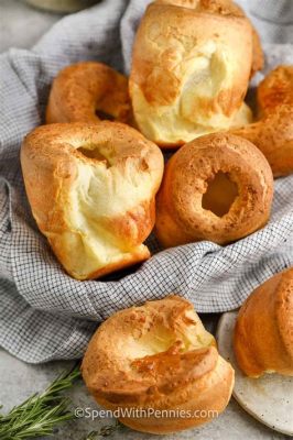  Yorkshire Pudding - Một hương vị bơ giòn tan hòa quyện với nước sốt thơm ngon!